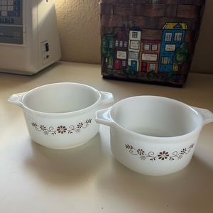 Vintage Pair of mini casserole dishes